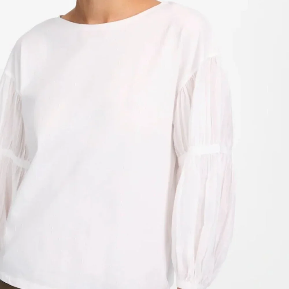 Madewell white puff